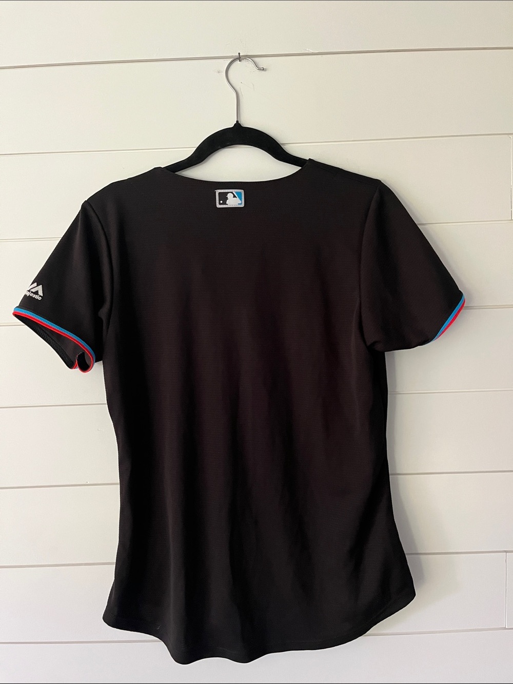 Majestic Marlins Black Blue Trim Women's Jersey - Picture 3 of 5